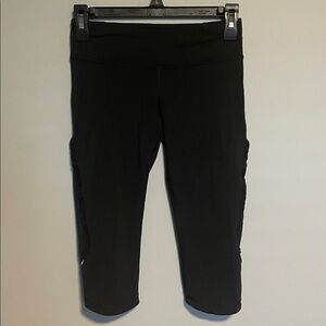 Lululemon Black 16” Cropped Running Reflective Leggings Size 4